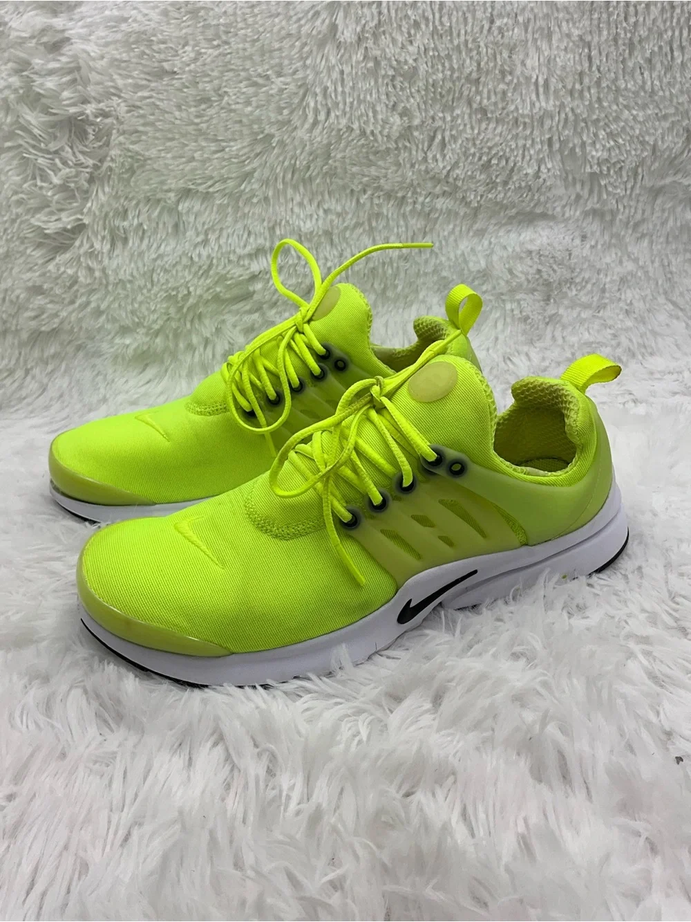 Nike Air Presto Volt Size Women’s 8.5 / Men’s US 7Y Neon Yellow Running Shoes